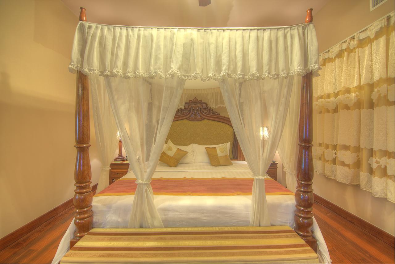 Bayon Era Hotel Siem Reap Exterior photo