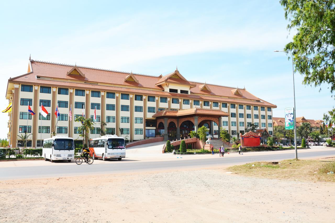 Bayon Era Hotel Siem Reap Exterior photo